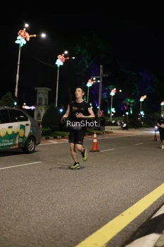 Runner Photo 4283425
