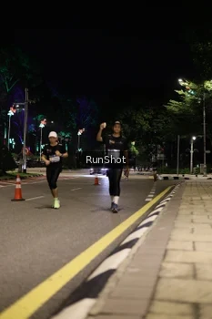 Runner Photo 4283430