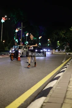 Runner Photo 4283453