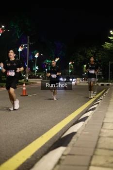 Runner Photo 4283475