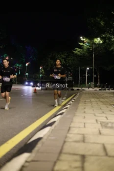 Runner Photo 4283481