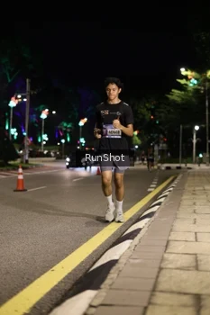 Runner Photo 4283495