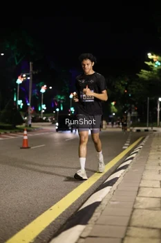 Runner Photo 4283501