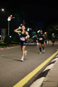 Runner Photo 4283511