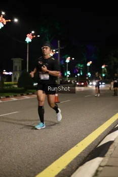 Runner Photo 4283521