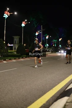 Runner Photo 4283525