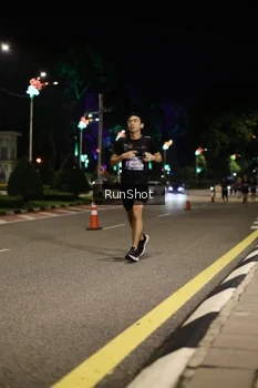 Runner Photo 4283533