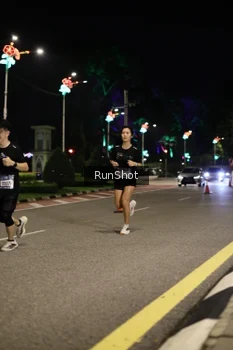 Runner Photo 4283550