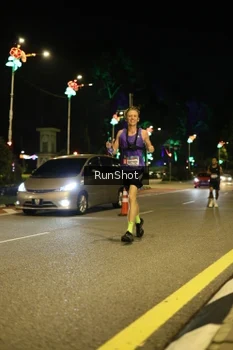 Runner Photo 4283567