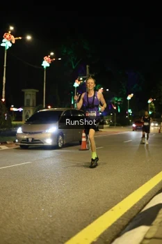 Runner Photo 4283568