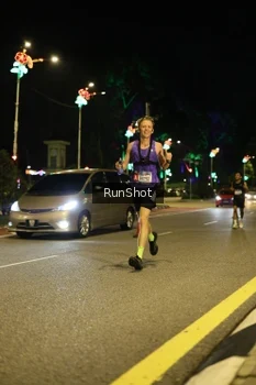 Runner Photo 4283570