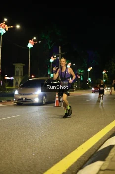 Runner Photo 4283572