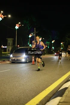 Runner Photo 4283574