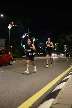 Runner Photo 4283593