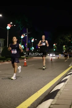 Runner Photo 4283601