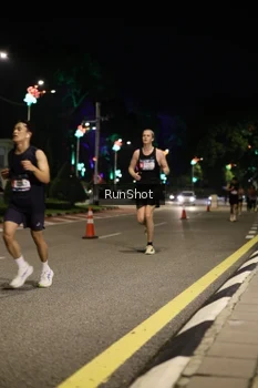 Runner Photo 4283606