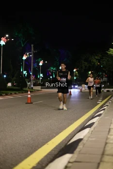 Runner Photo 4283610