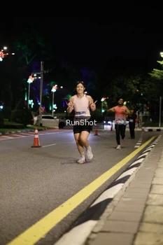 Runner Photo 4283623