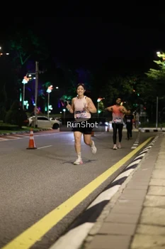Runner Photo 4283629
