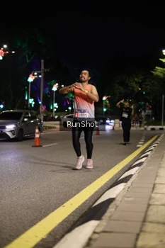 Runner Photo 4283638
