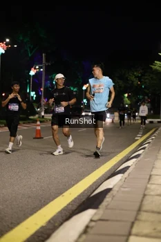 Runner Photo 4283694
