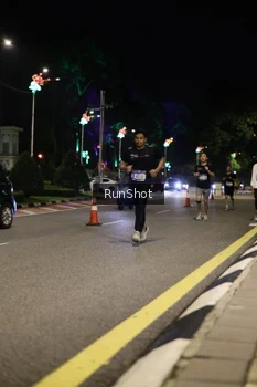 Runner Photo 4283710