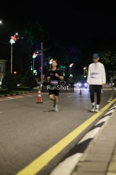 Runner Photo 4283733
