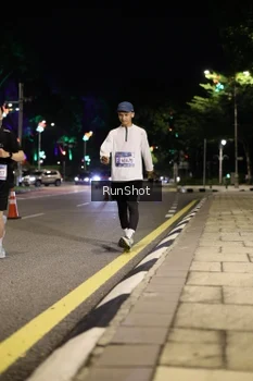 Runner Photo 4283734