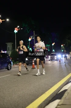 Runner Photo 4283738