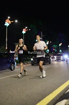 Runner Photo 4283741