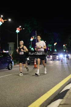 Runner Photo 4283744