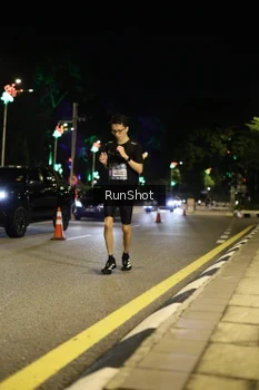 Runner Photo 4283784