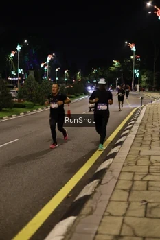 Runner Photo 4283821
