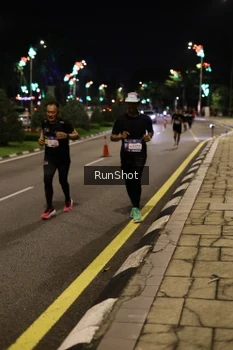 Runner Photo 4283827