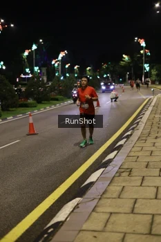 Runner Photo 4283844