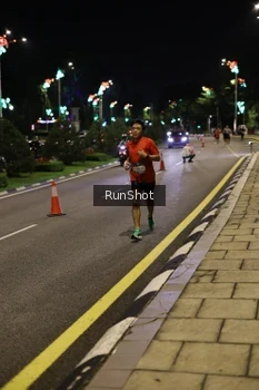 Runner Photo 4283847
