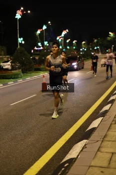 Runner Photo 4283857