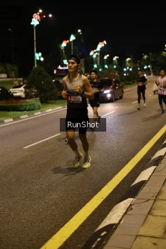 Runner Photo 4283862
