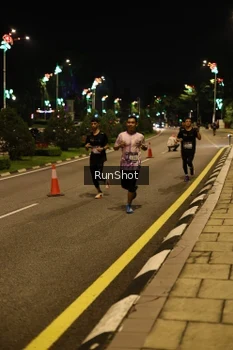 Runner Photo 4283868
