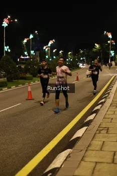 Runner Photo 4283872