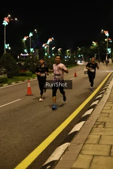 Runner Photo 4283874