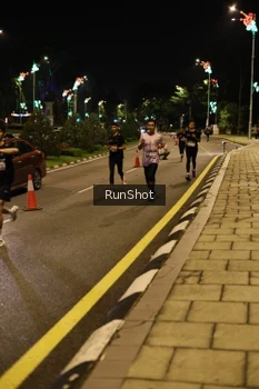 Runner Photo 4283878