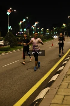 Runner Photo 4283882