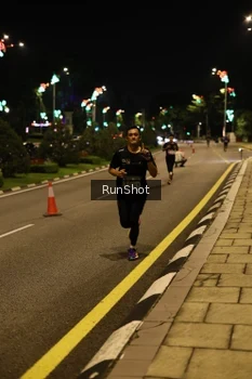 Runner Photo 4283886