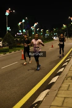 Runner Photo 4283887