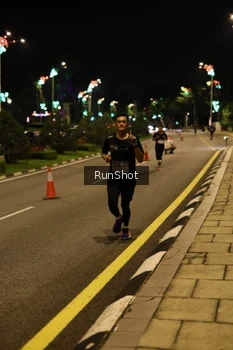 Runner Photo 4283888