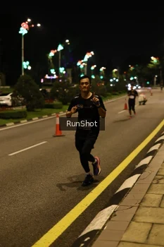 Runner Photo 4283893