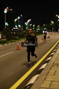 Runner Photo 4283898