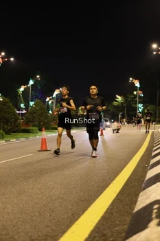 Runner Photo 4283956