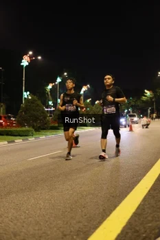 Runner Photo 4283965